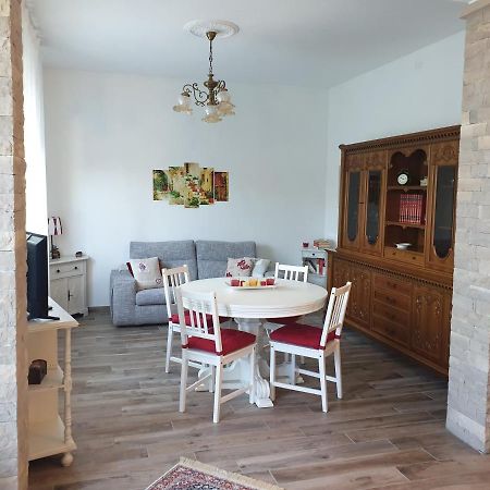 A Casa Di Clementina Διαμέρισμα Raffa Εξωτερικό φωτογραφία