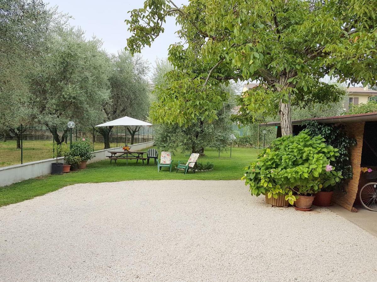 A Casa Di Clementina Διαμέρισμα Raffa Εξωτερικό φωτογραφία