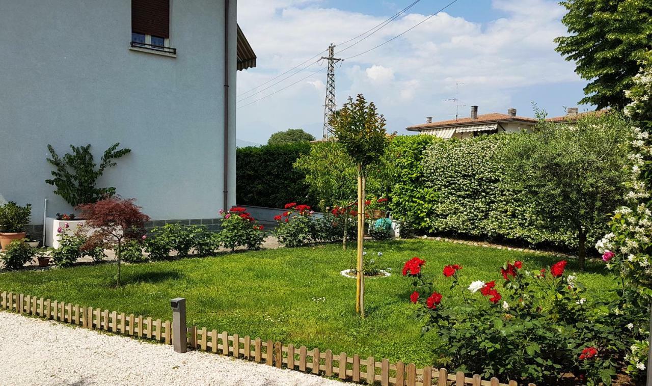 A Casa Di Clementina Διαμέρισμα Raffa Εξωτερικό φωτογραφία